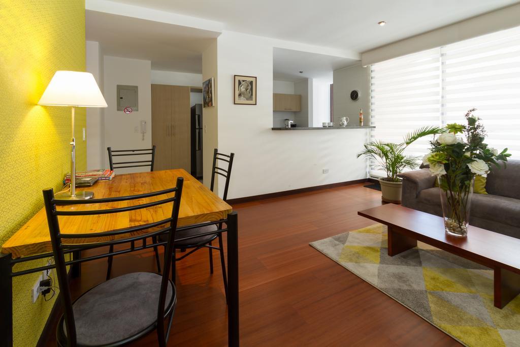 Suites Metropoli Edificio Torino كويتو المظهر الخارجي الصورة
